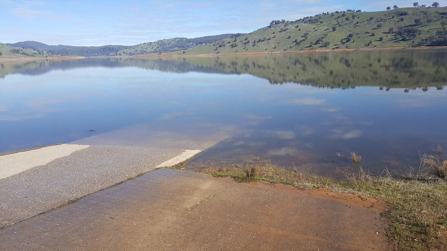 Taylors Point Boat ramp, Grabine Lakeside Park,Wyangala Dam